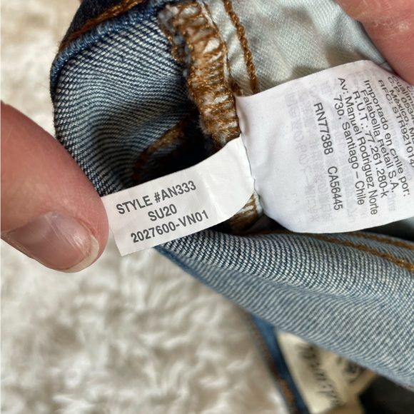 Madewell | Cali Demi Boot Light Wash High Waist Jeans, 28 - Picture 3 of 12